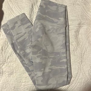Lulu white camo leggings